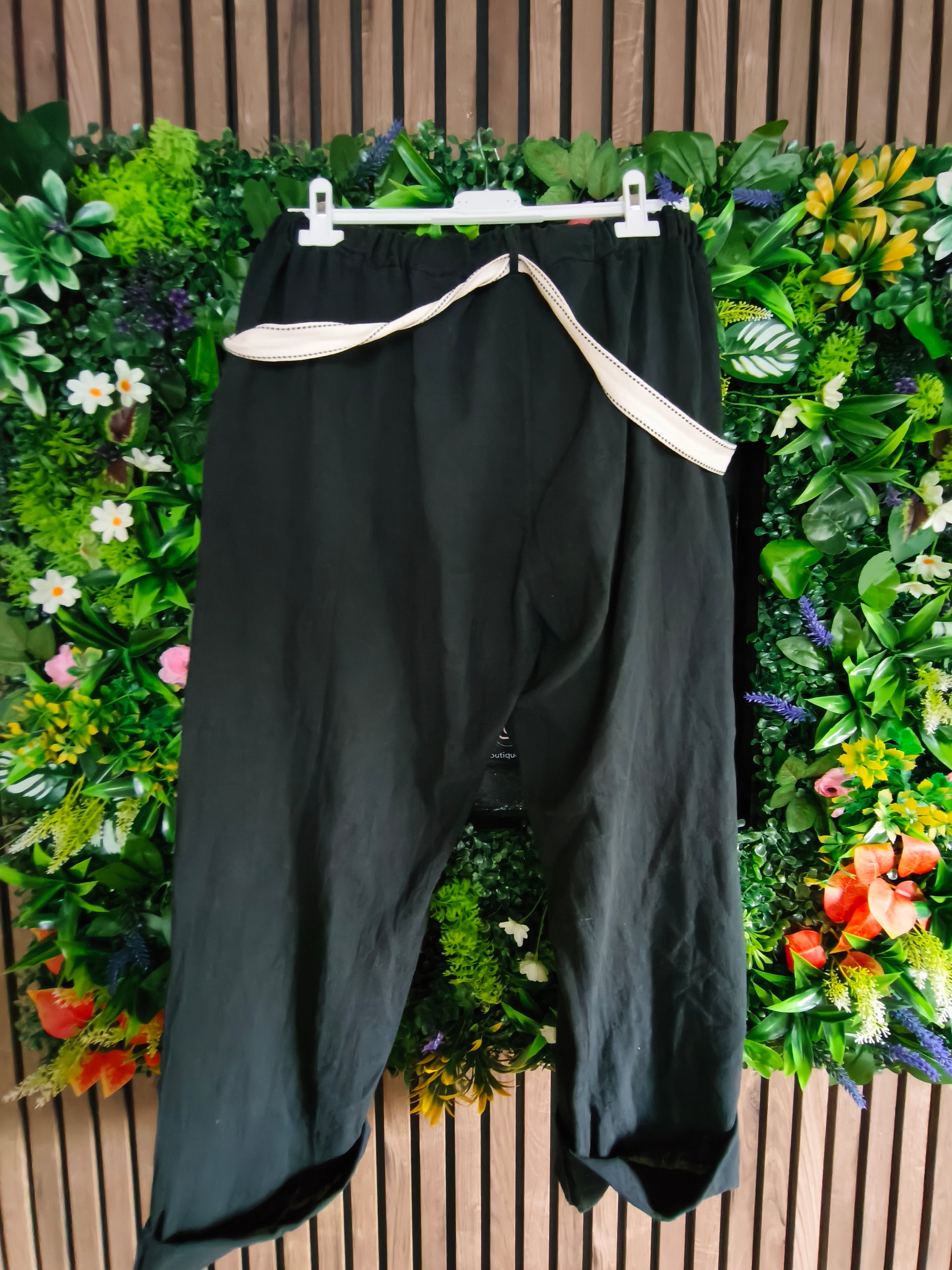 Grand taille Pantalon en coton et lin : Kaki ou noir