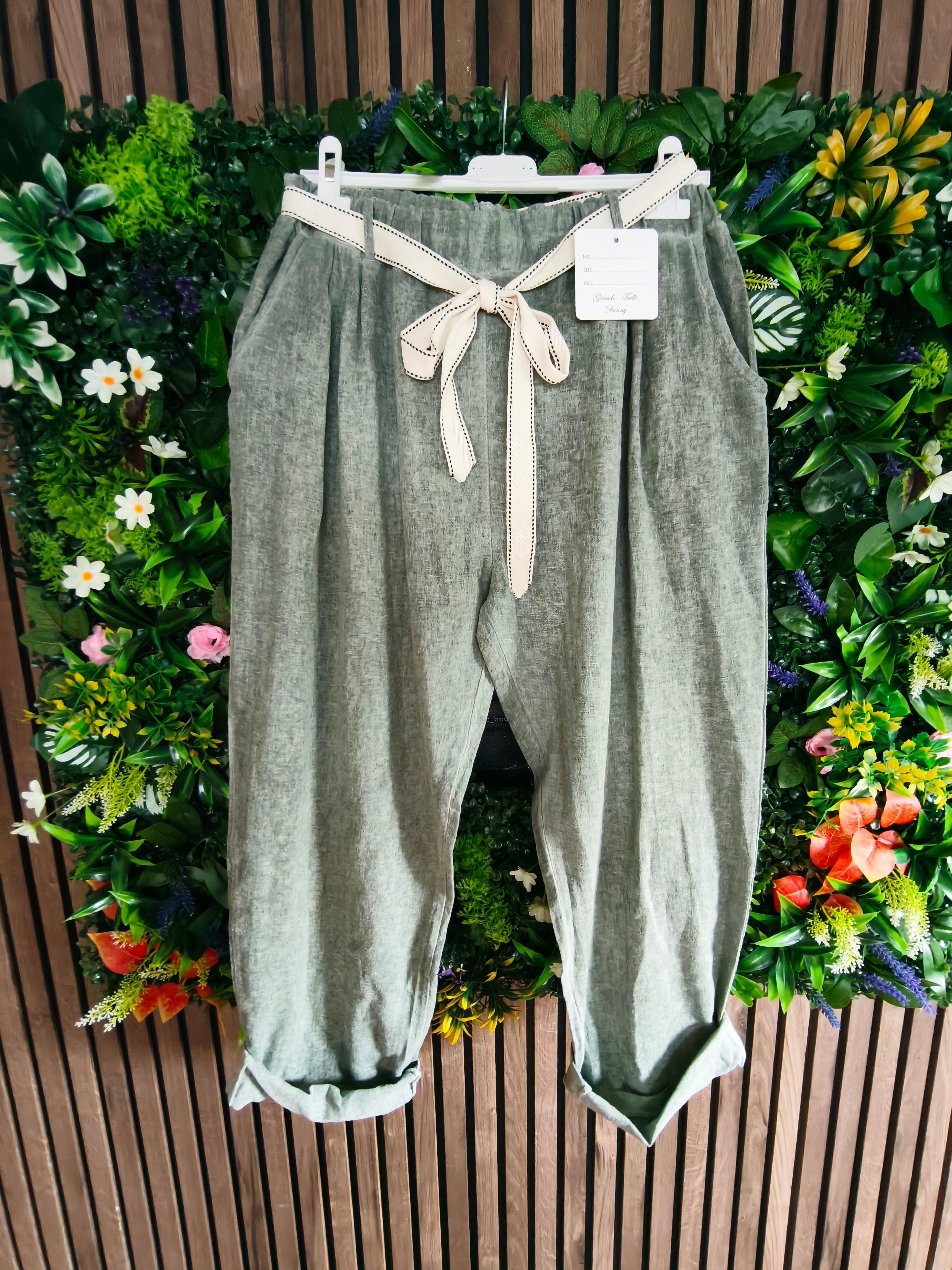 Grand taille Pantalon en coton et lin : Kaki ou noir
